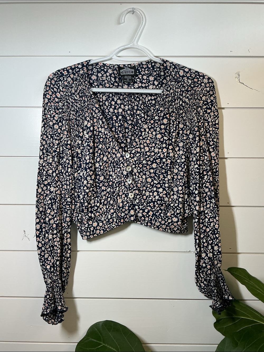 Angie Navy Floral Button-Front Smocked Sleeve Crop Top